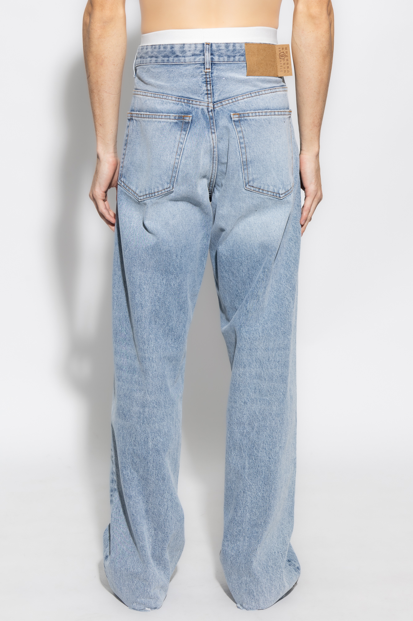【関税＆送料込み】Mm6 Maison Margiela Distressed Slim Fit MM6 Maison Margiela Distressed Jeans | Blue | FARFETCH